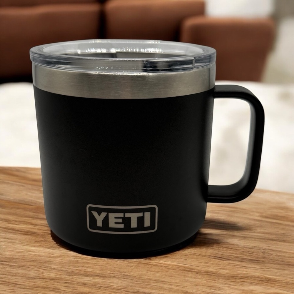 YETI BLACK SUNBUTTER LOGO MUG WITH CLEAR LID